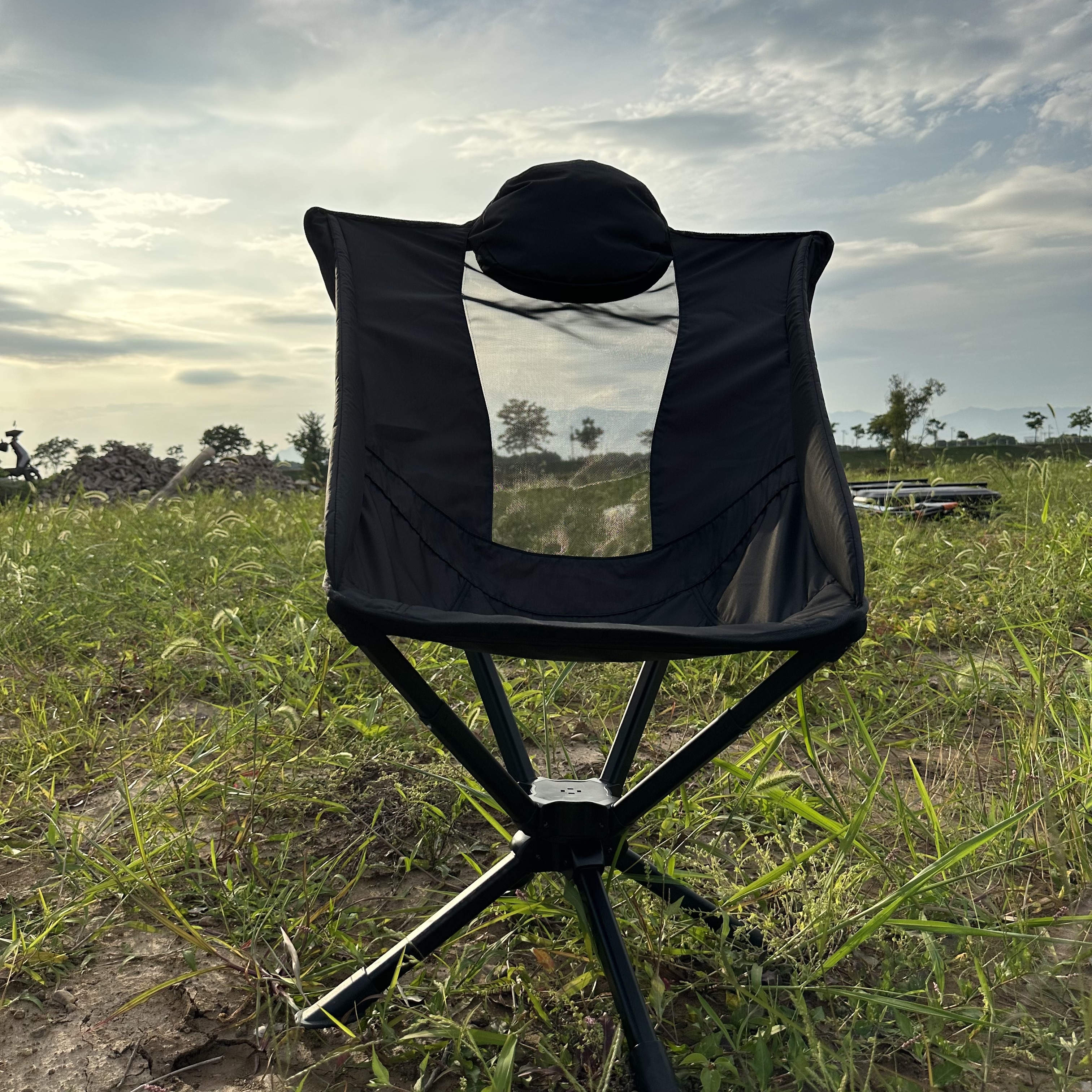 360-Degree Swivel Lightweight  - Outdoor Hunting Chair review and price